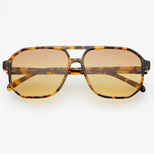 Load image into Gallery viewer, Billie Sunglasses - Tortoise/Brown