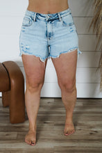 Load image into Gallery viewer, PLUS: Risen: Never Be Alone Short