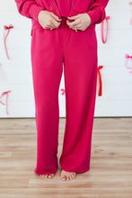 Load image into Gallery viewer, Better This Way Bottom