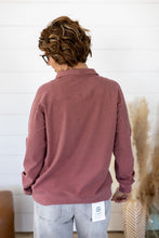 Load image into Gallery viewer, Get A Little Closer Top