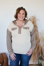 Load image into Gallery viewer, Look At Me Top