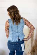 Load image into Gallery viewer, In The Know Top