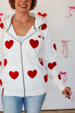 Load image into Gallery viewer, Pulling Heartstrings Top