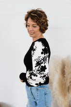 Load image into Gallery viewer, Look At You Top