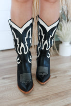 Load image into Gallery viewer, Kelsey Boot