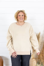 Load image into Gallery viewer, Light In The Season Top