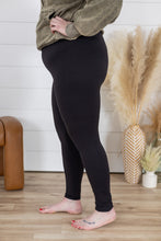 Load image into Gallery viewer, PLUS: Face The Day Leggings