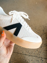 Load image into Gallery viewer, MIA: Axel Sneaker