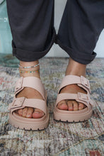 Load image into Gallery viewer, MIA: Gen Sandal
