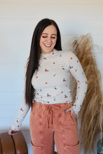 Load image into Gallery viewer, In Your Favor Top