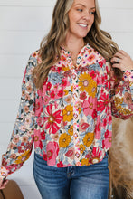 Load image into Gallery viewer, Taking Shape Top