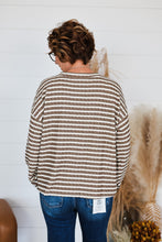 Load image into Gallery viewer, Share The Love Top