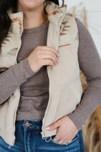 Load image into Gallery viewer, Find Me Here Vest
