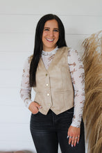 Load image into Gallery viewer, Live Freely Vest