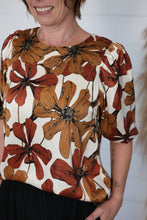 Load image into Gallery viewer, All You Could Need Top