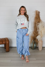 Load image into Gallery viewer, USA Mockneck