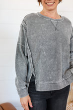 Load image into Gallery viewer, Can't Be Beat Top