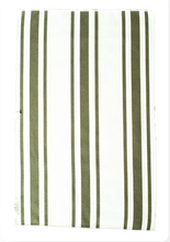 Load image into Gallery viewer, Crate Reversible Hand Towel