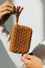 Load image into Gallery viewer, Sonny Woven Wallet - Brown