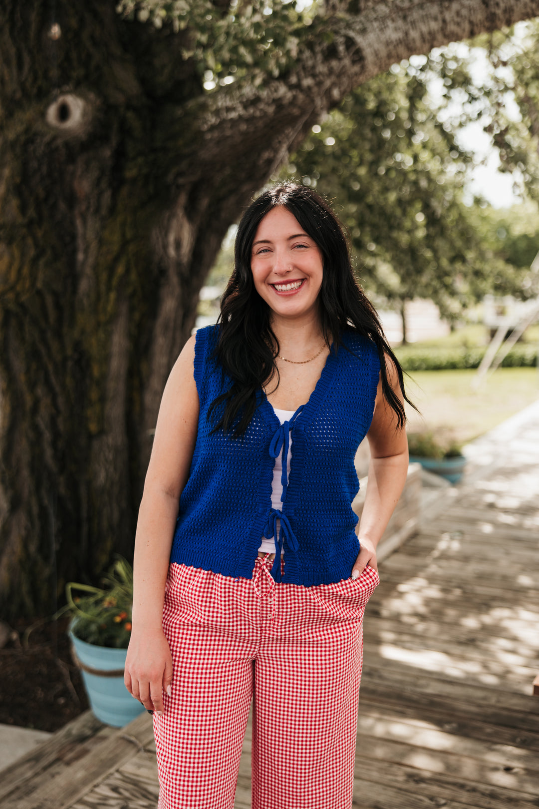 An Easy Yes Top