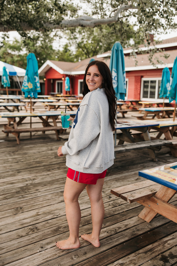 USA & AMERICA Reversible Mock Neck Top