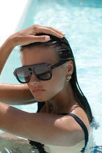 Load image into Gallery viewer, Voyager Sunglasses - Tortoise
