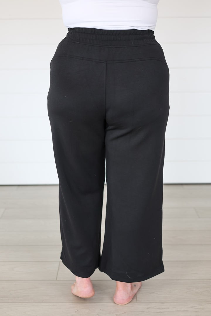 PLUS: On The Edge Pant