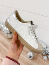 Load image into Gallery viewer, Shushop: Paula Sneaker
