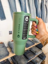 Load image into Gallery viewer, HydroJug Traveler 32oz.
