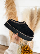 Load image into Gallery viewer, Very G: Christy Slipper
