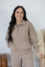 Load image into Gallery viewer, Pick Me Up Top
