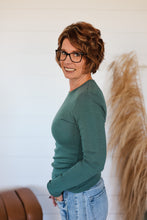 Load image into Gallery viewer, Back To The Basics Top
