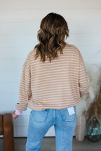 Load image into Gallery viewer, Find Out More Top
