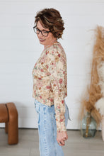 Load image into Gallery viewer, Sweet Florals Top
