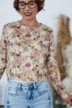 Load image into Gallery viewer, Sweet Florals Top
