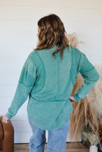 Load image into Gallery viewer, Heart To Break Top
