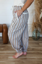 Load image into Gallery viewer, Take It From  Here Pant
