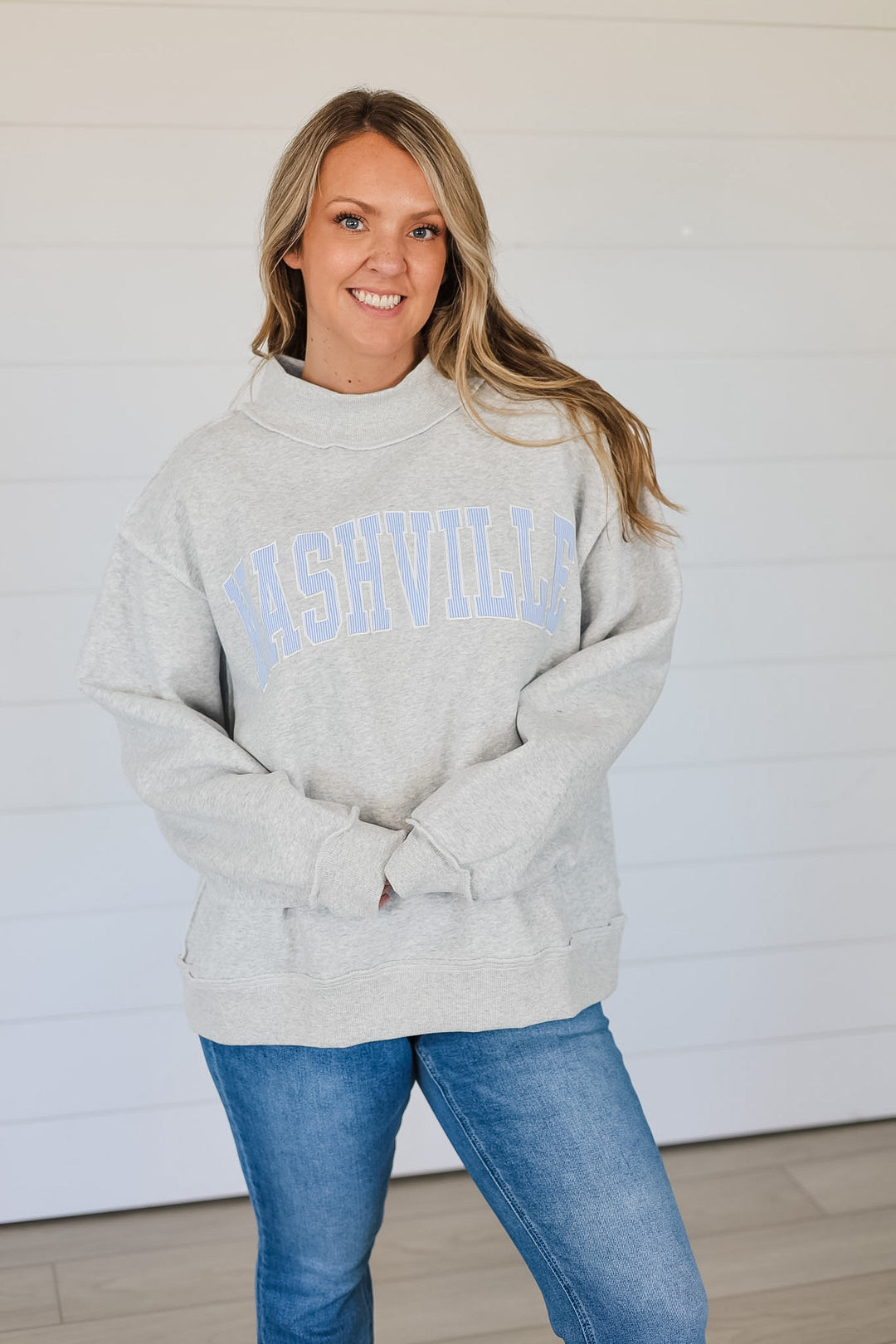NASHVILLE Mock Neck