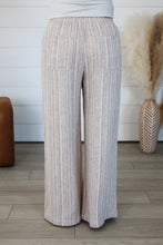 Load image into Gallery viewer, Find Out Pant
