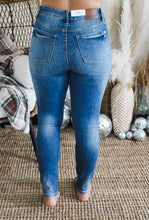 Load image into Gallery viewer, Judy Blue: Get What You Need Denim
