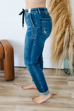 Load image into Gallery viewer, PLUS Judy Blue: Here For It Jogger
