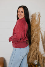 Load image into Gallery viewer, Don&#39;t Let It Go Top
