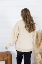 Load image into Gallery viewer, Light In The Season Top
