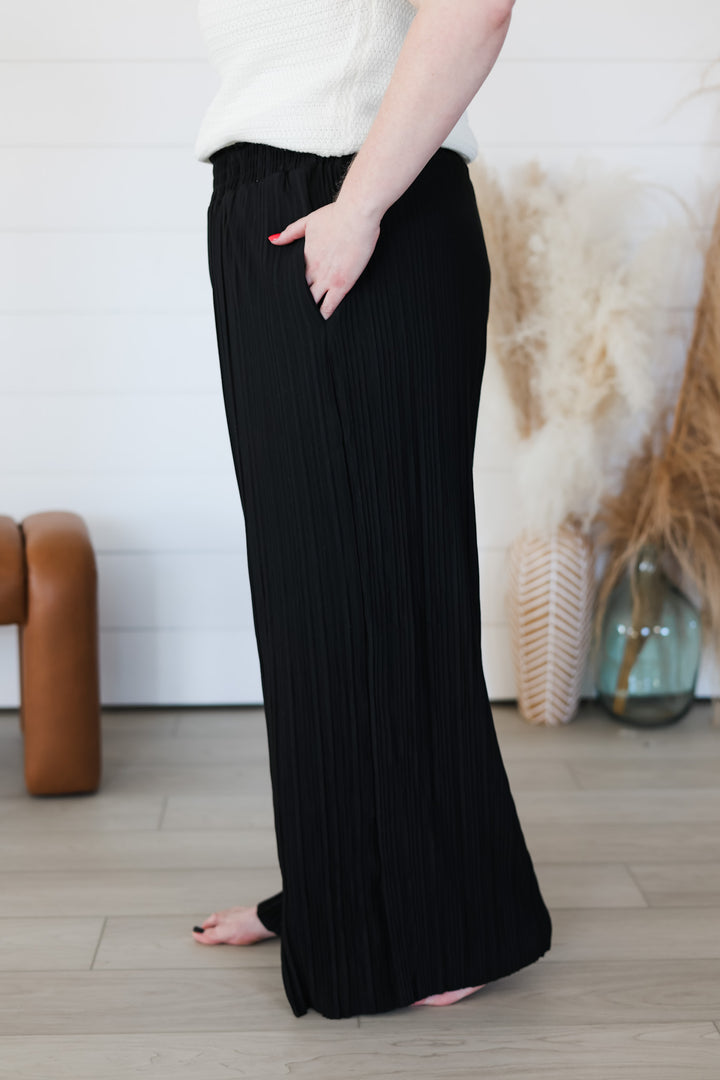 PLUS: Heart Out There Pant