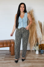 Load image into Gallery viewer, Break It Down Vest
