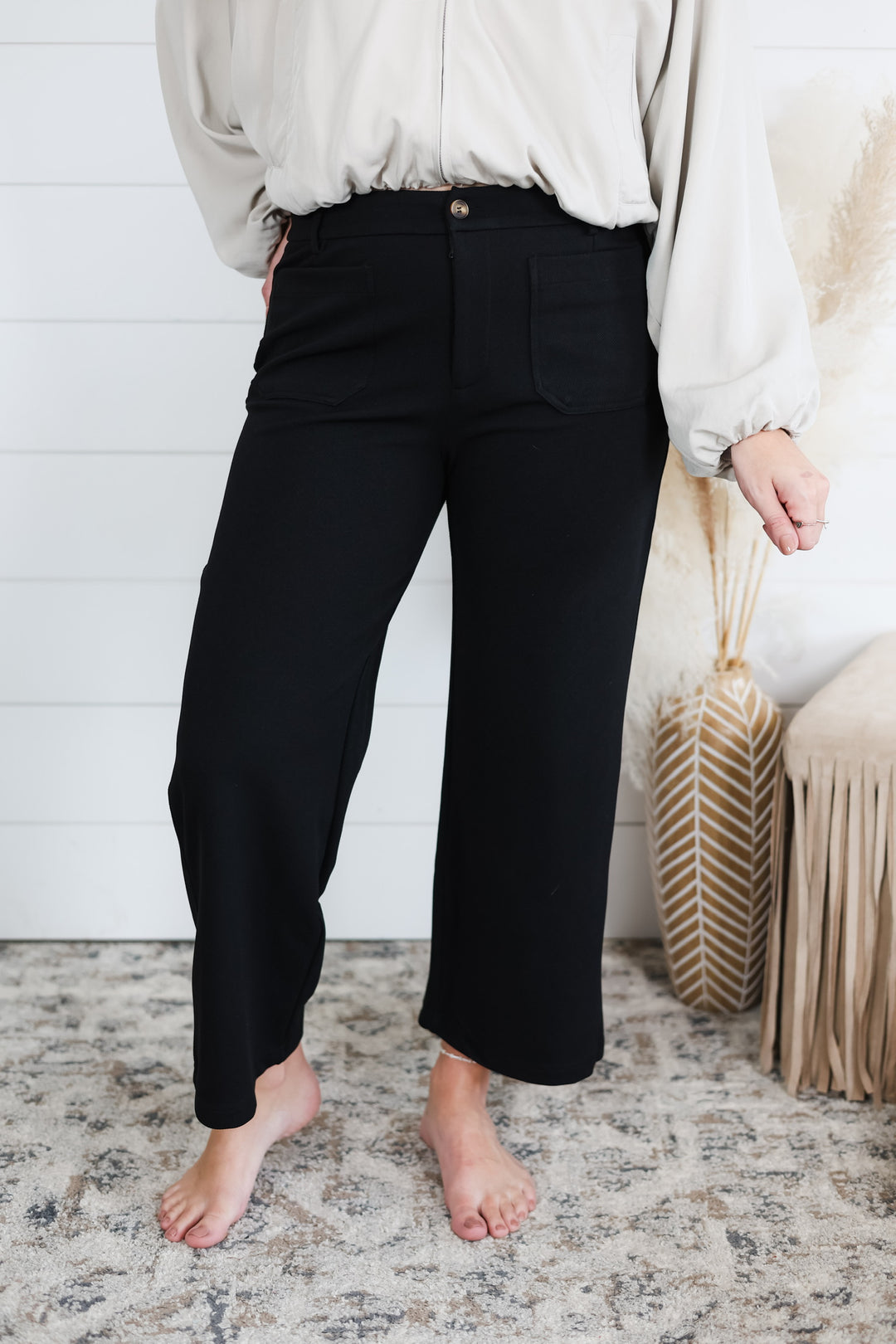 Adress The Topic Pant