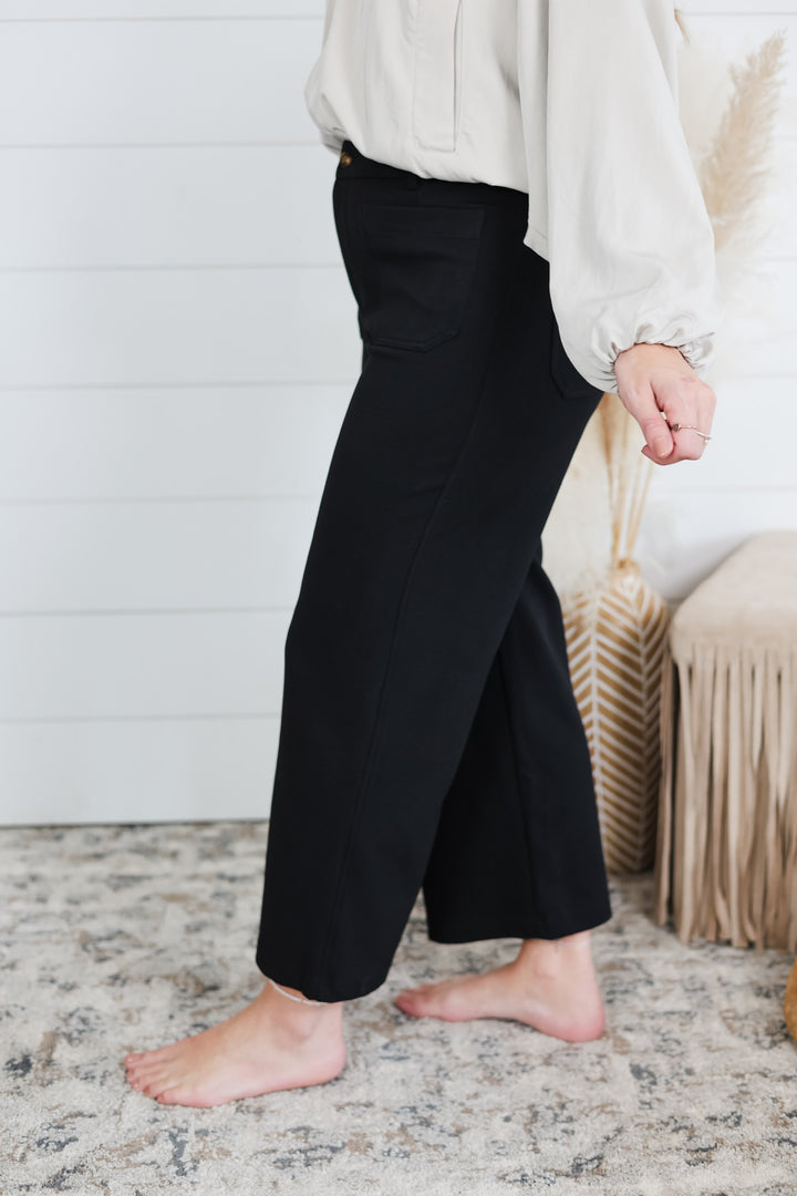 Adress The Topic Pant