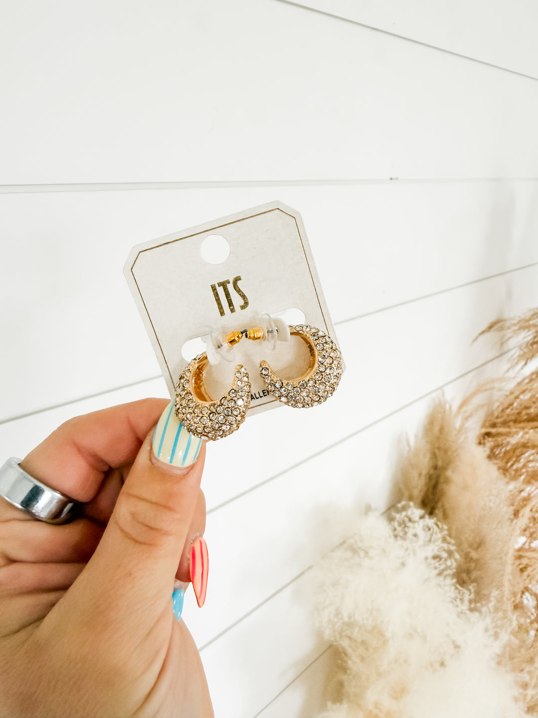 Showstopper Earrings