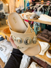 Load image into Gallery viewer, MIA: Gorgene Sandal
