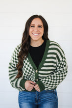 Load image into Gallery viewer, Checkered On Trend Cardigan
